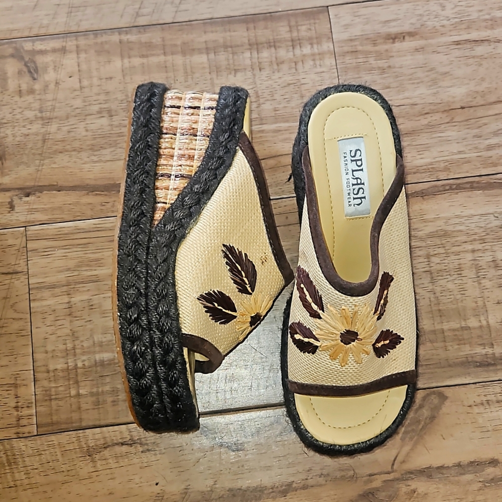 Splash size 7 *NEW*